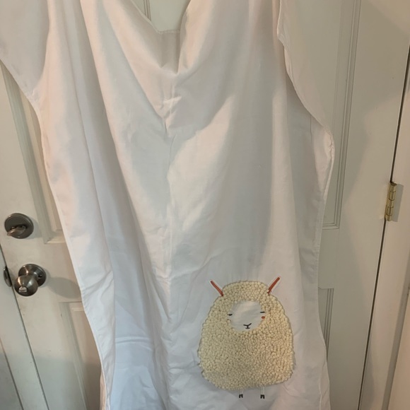 Land of Nod Sheep Baby Bedding Crib Set - Picture 4 of 13